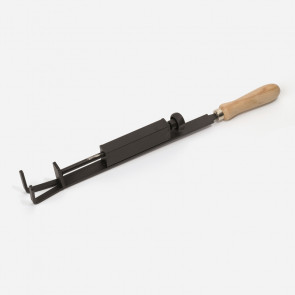 Tongs for square crucibles